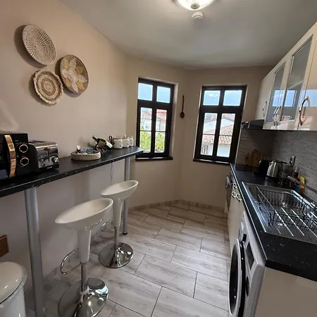 Apartment Zdravets, In The Heart Of The Old Weliko Tarnowo