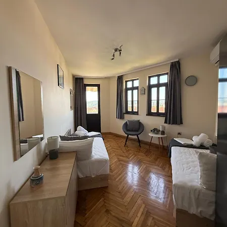 Apartment Zdravets, In The Heart Of The Old *